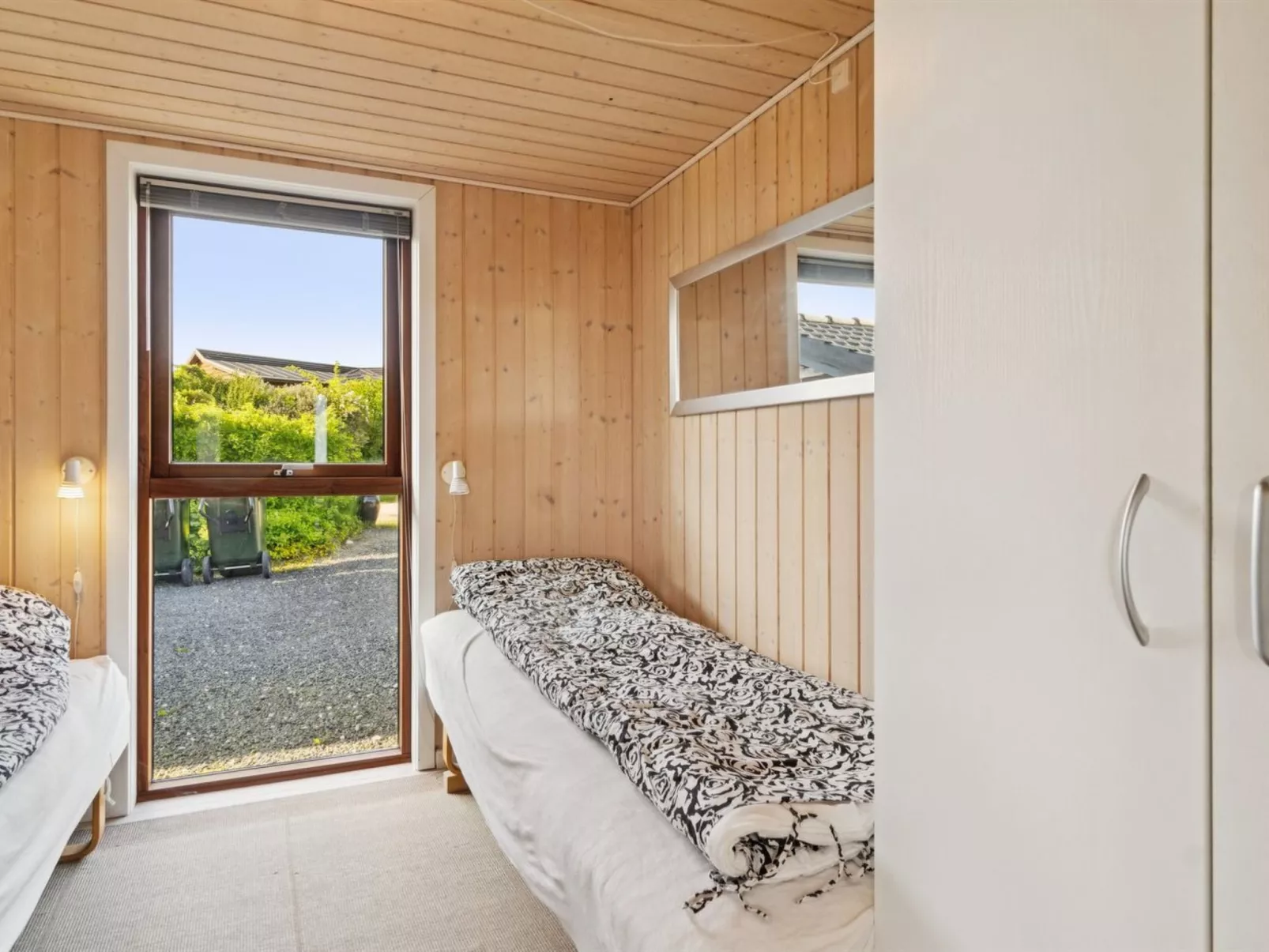 "Viggo" - 200m from the sea-Inside