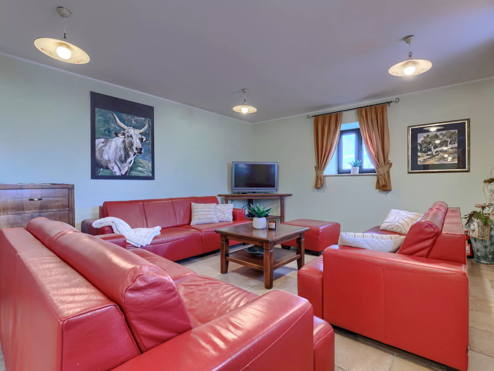 Villa Christina - Inside