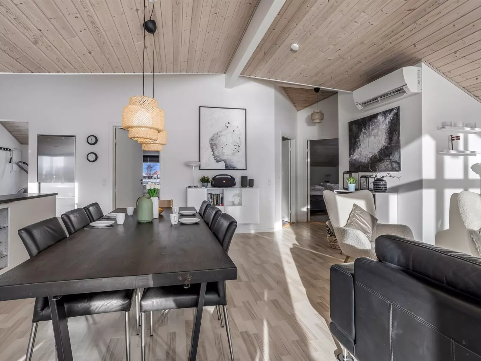 "Østmar" - 1.3km from the sea - Drinnen