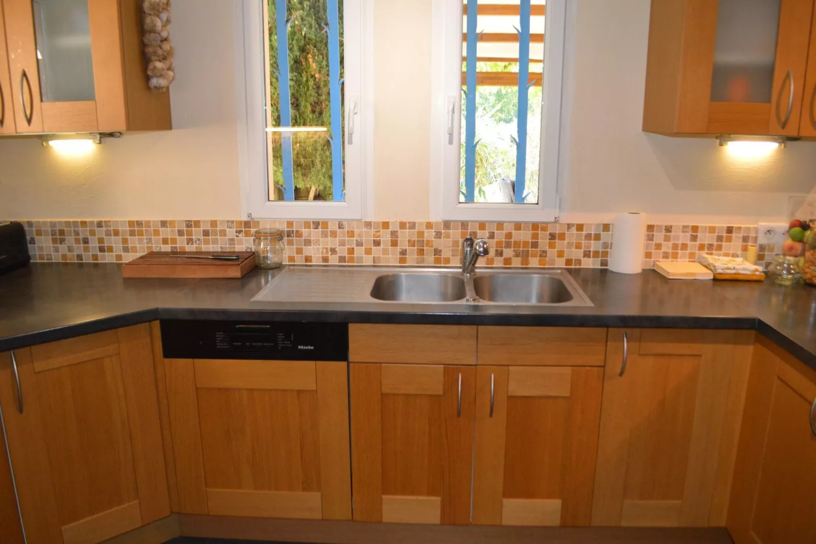 Villa La Mayanne-Kitchen
