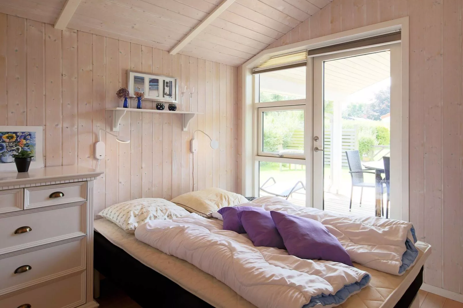 4 person holiday home in Føllenslev-By Traum-Indoor
