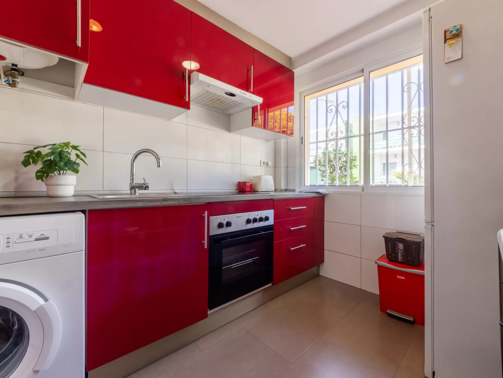 Virgen del Pilar - Drinnen