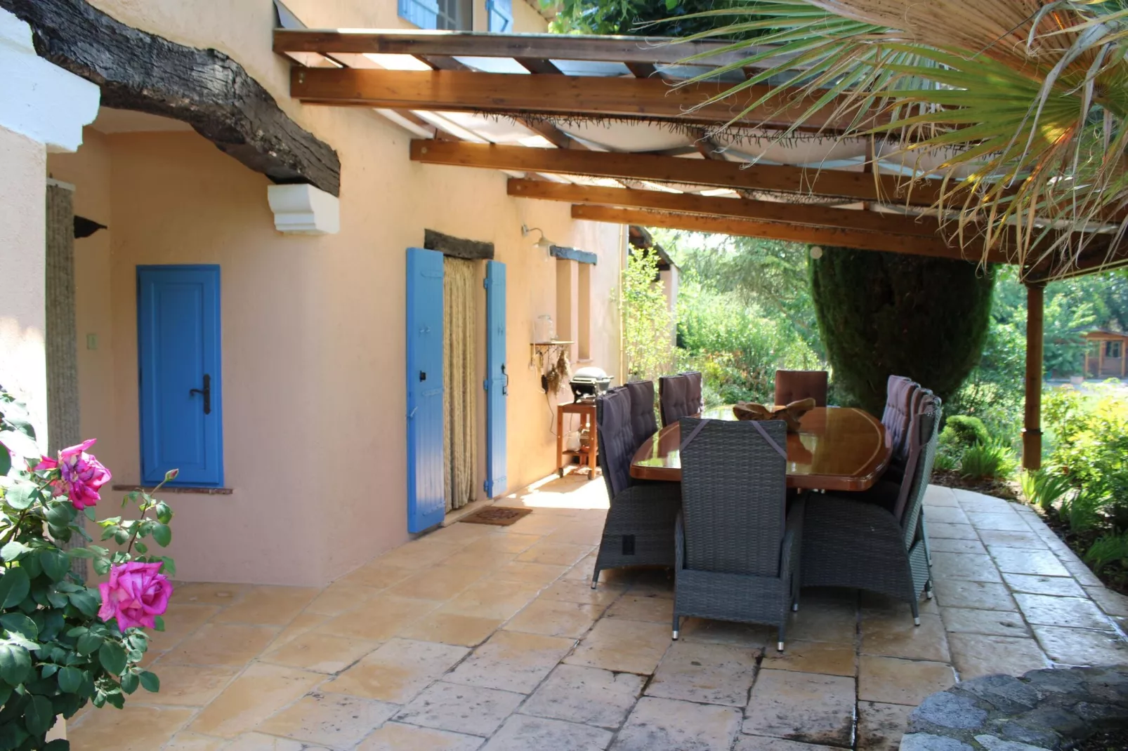Villa La Mayanne-Terrace balcony