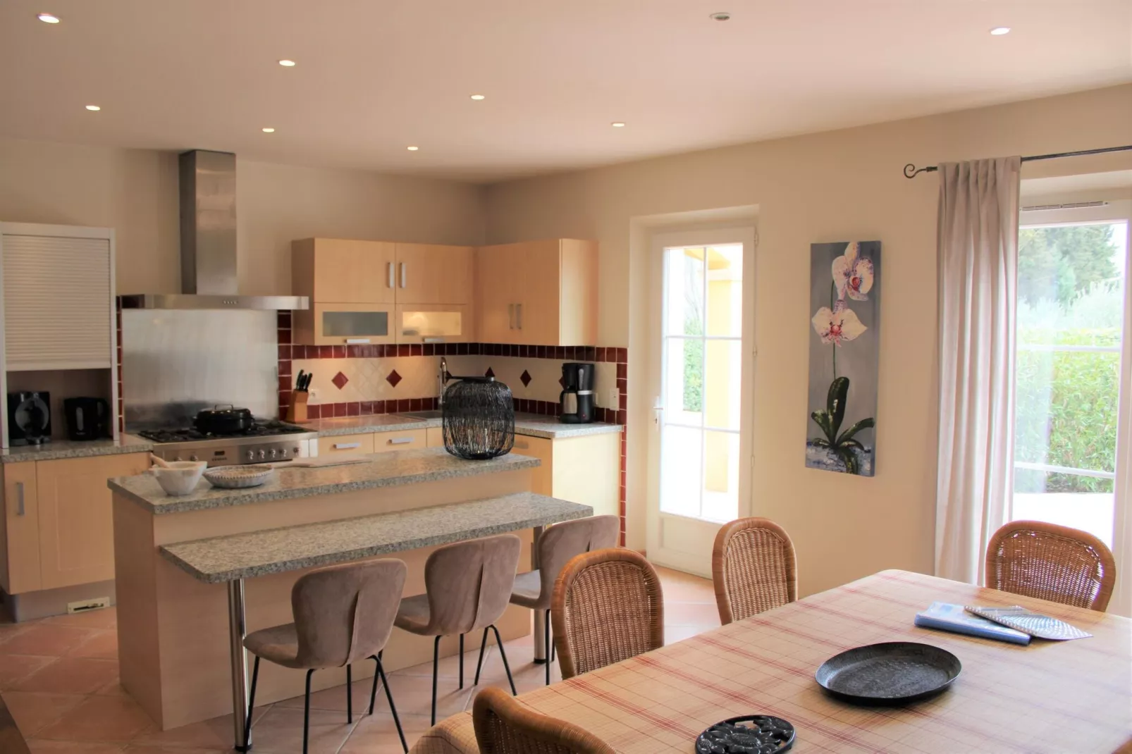 Bastide le Colombier-Kitchen