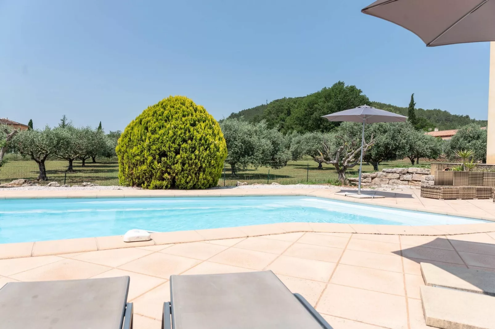Bastide le Colombier-Pool