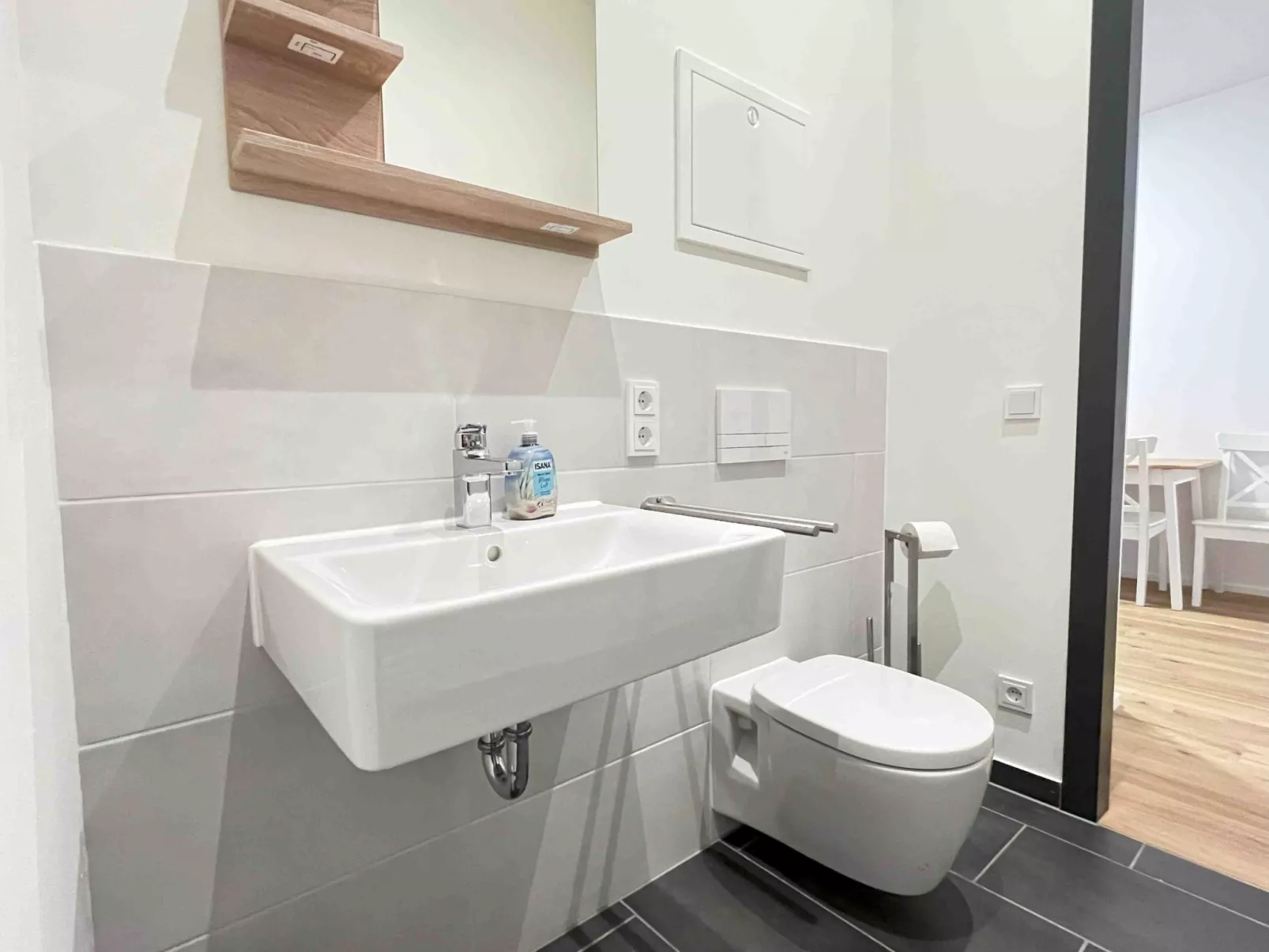 AM1013 - Image-tags.info