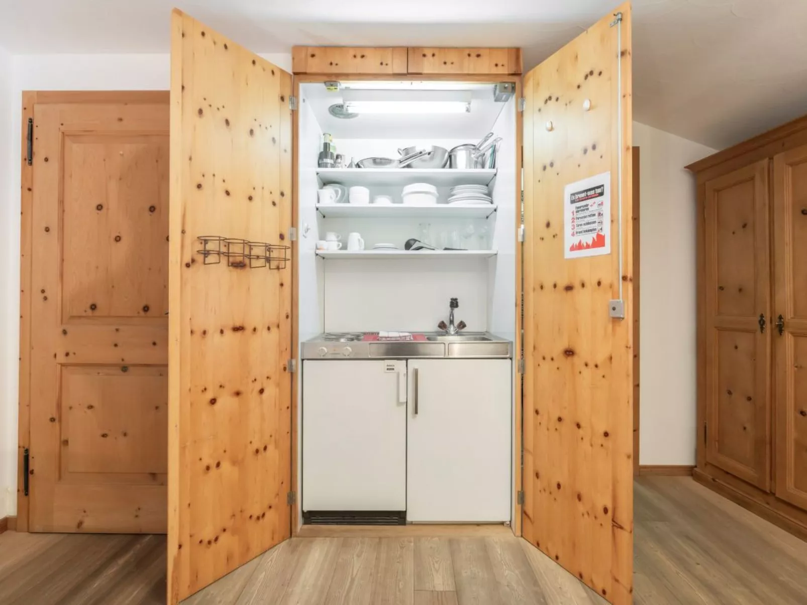 Chesa Michel Grisch - Inside