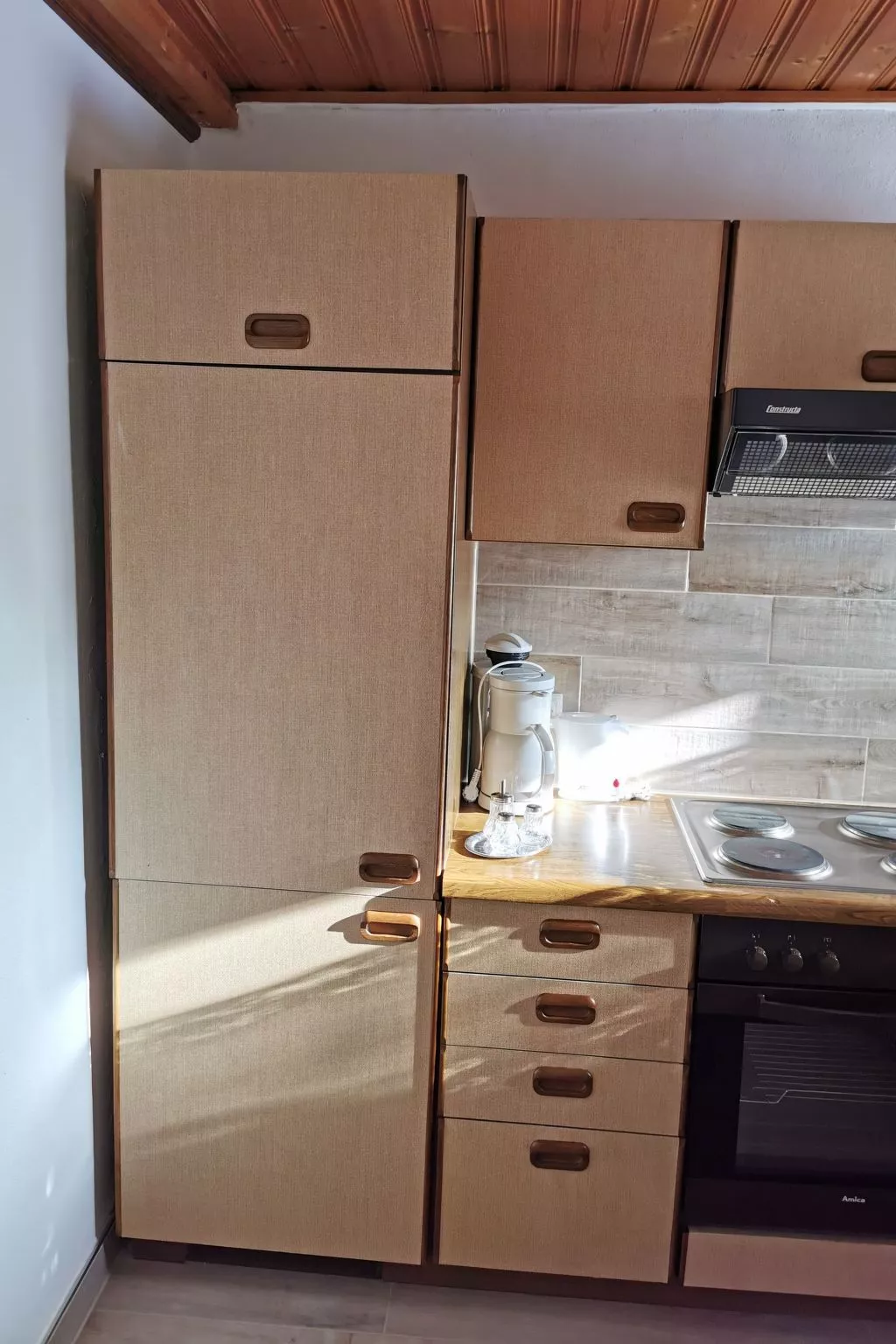 Wohnung mit einem schönen großen Balkon - Image-tags.info