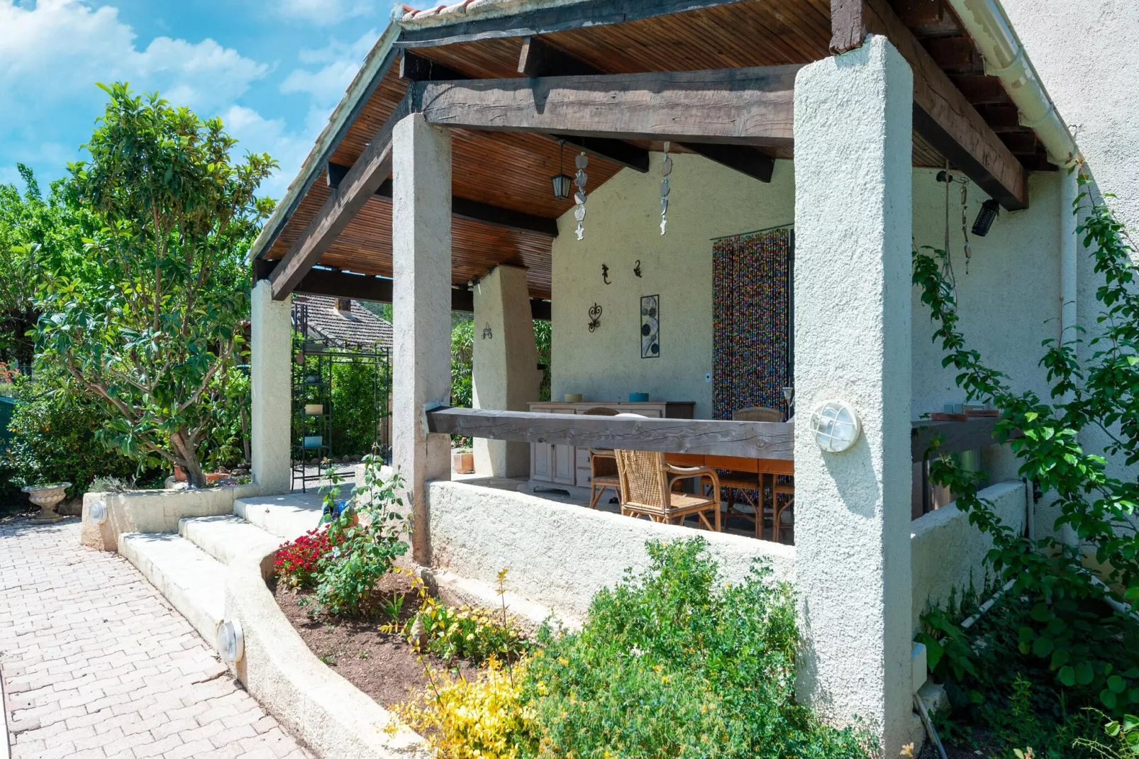 La Pouponne-Exterior summer