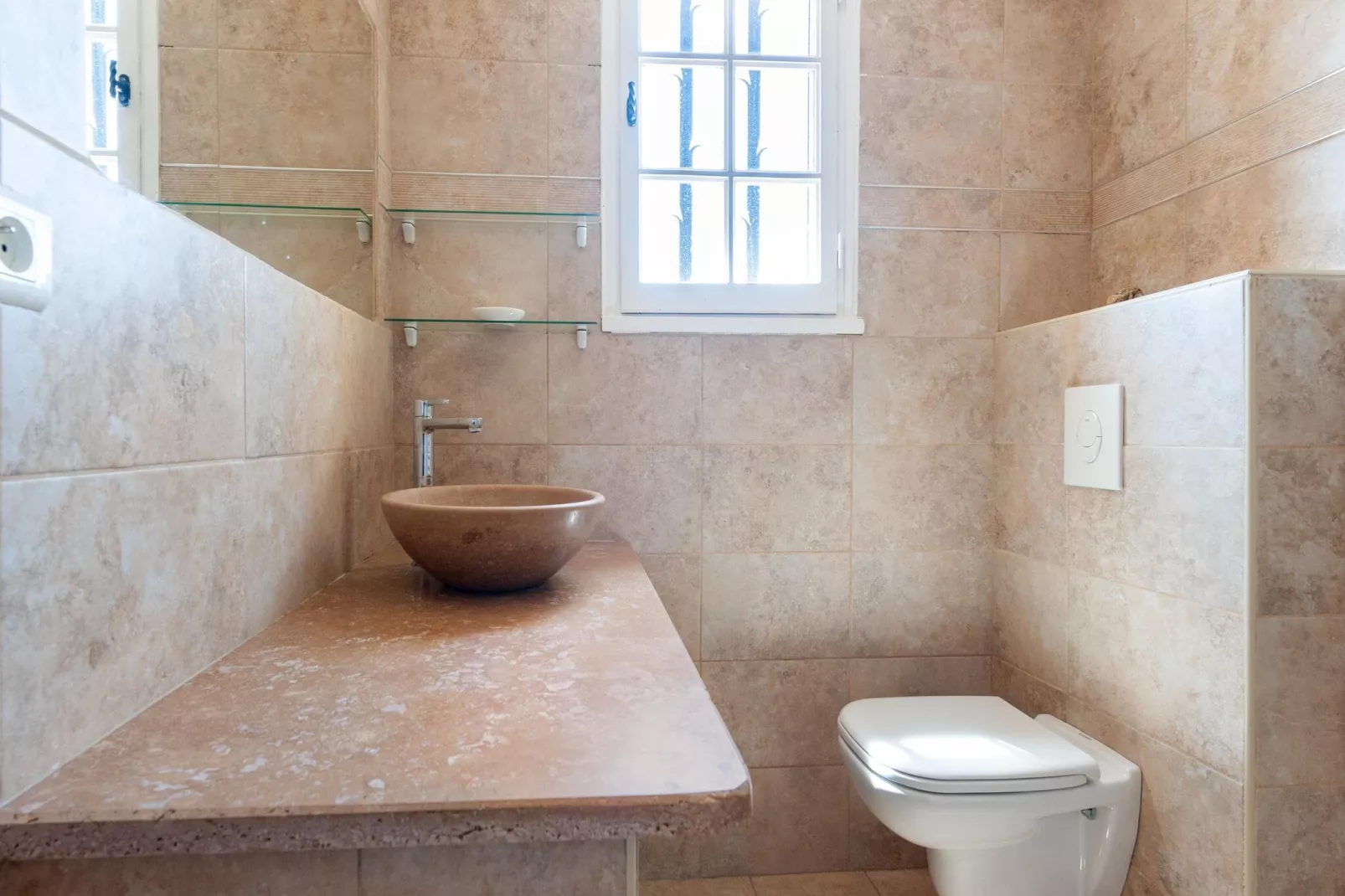 La Pouponne-Bathroom