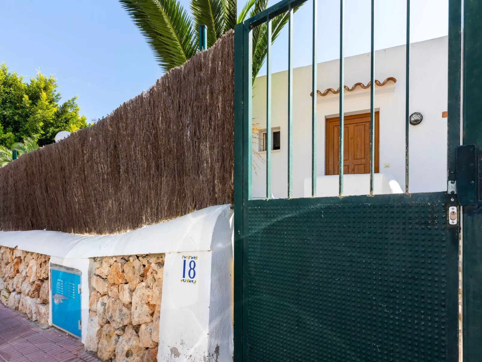 Playa Dor 18 - Outside
