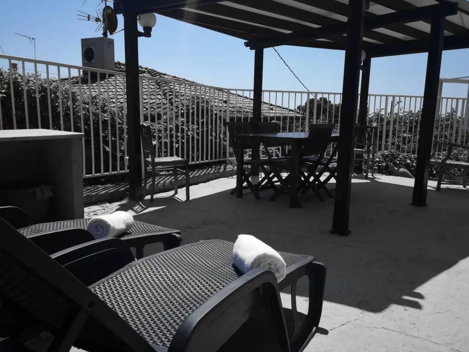 Wohnung mit Garten, wenige Minuten vom Meer entfernt - Image-tags.info