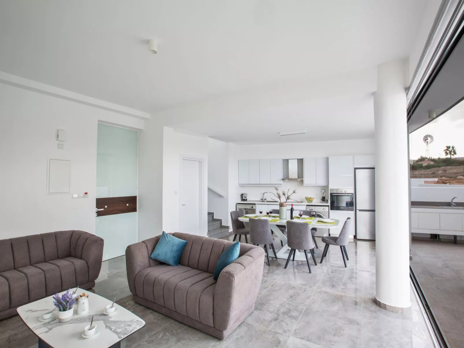 2-Schlafzimmer-Villa mit Pool, Dachgarten, Meerblick - Image-tags.info