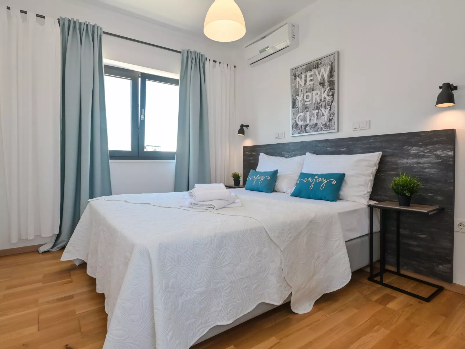 Mit Privatpool für 16 Personen ca. 160 m&sup2; in Novalja, Adriaküste Kroatien - Image-tags.info