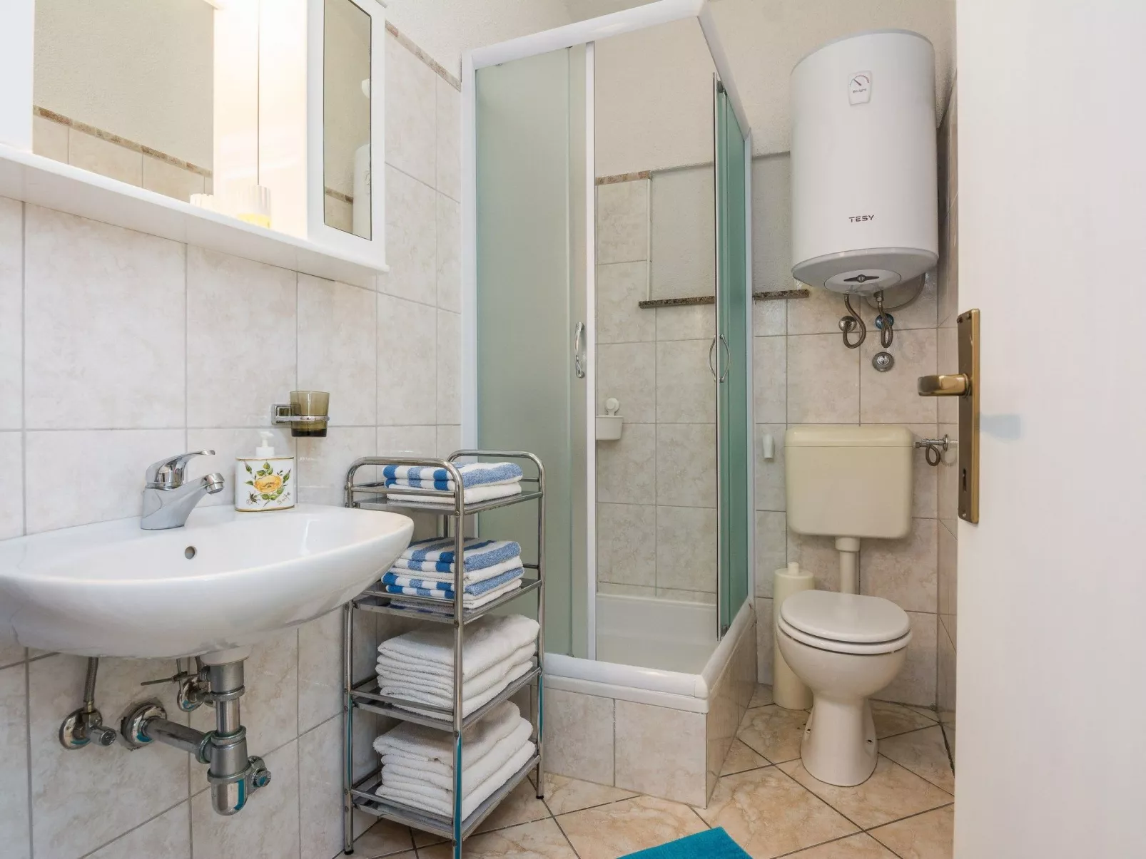 Apartment Andelic 1 - Image-tags.info