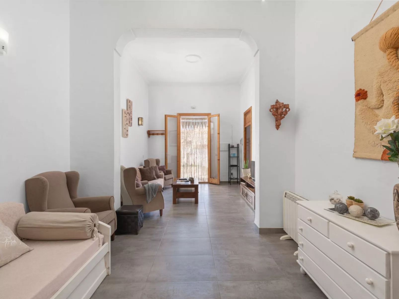 Gemütliches Stadthaus am Strand, 100 m vom Strand von Can Picafort entfernt - Image-tags.info