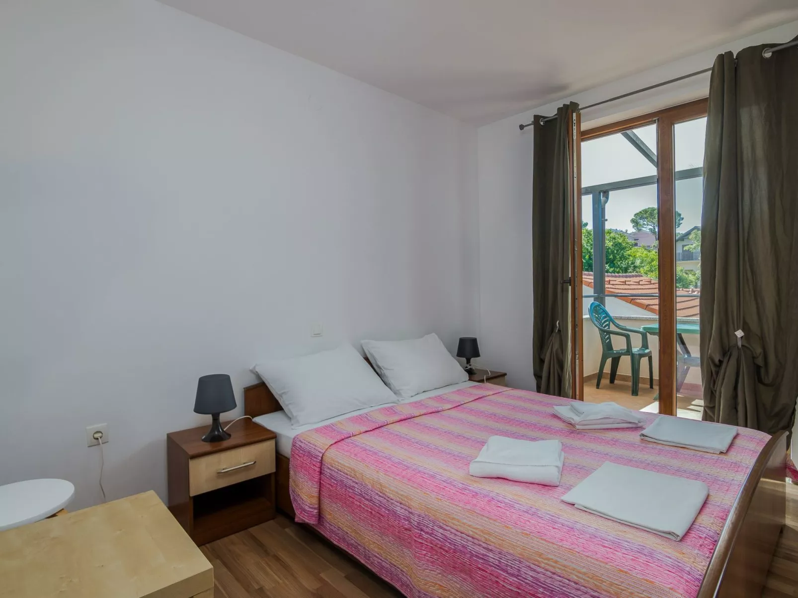 Katja 3 - Image-tags.info