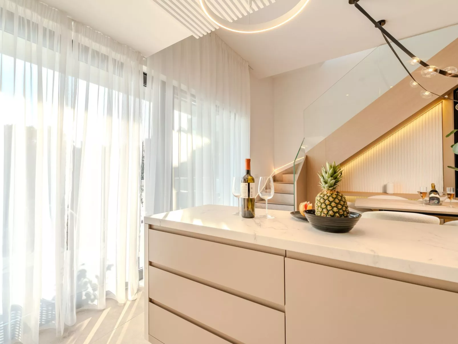 Vier-Schlafzimmer-Wohnung Dantela mit Tauchbecken - Inside