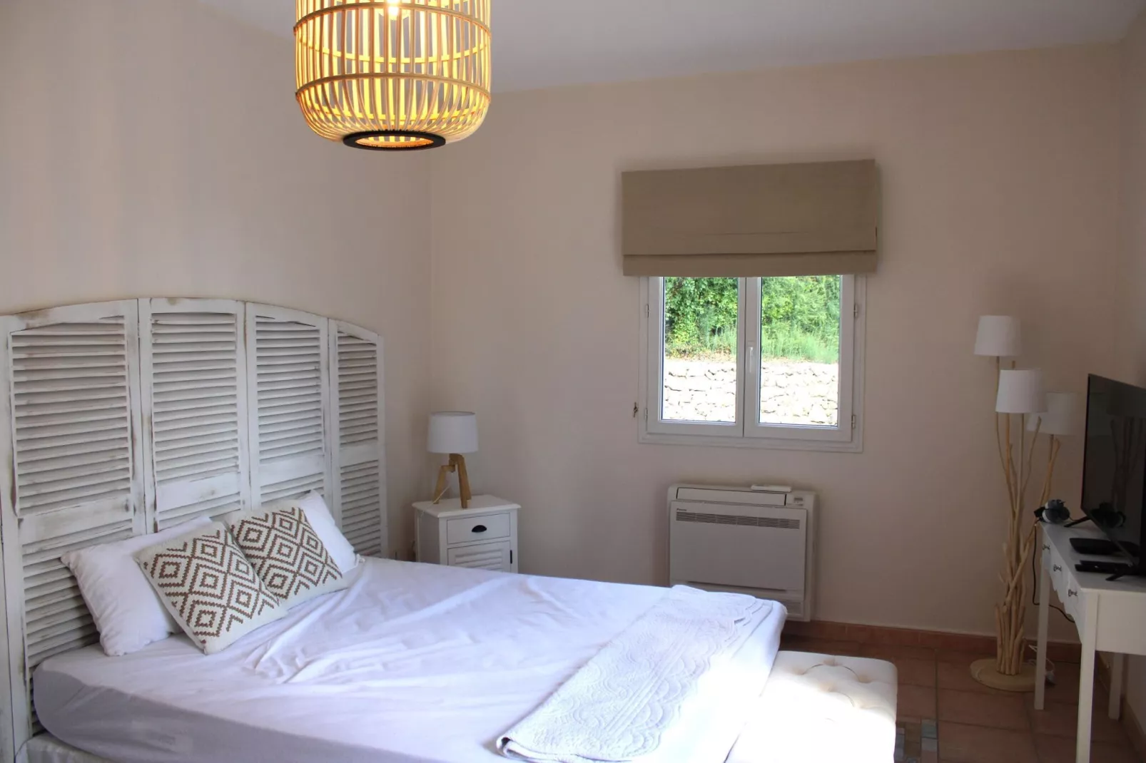 Villa des Trois Palmiers-Bedroom