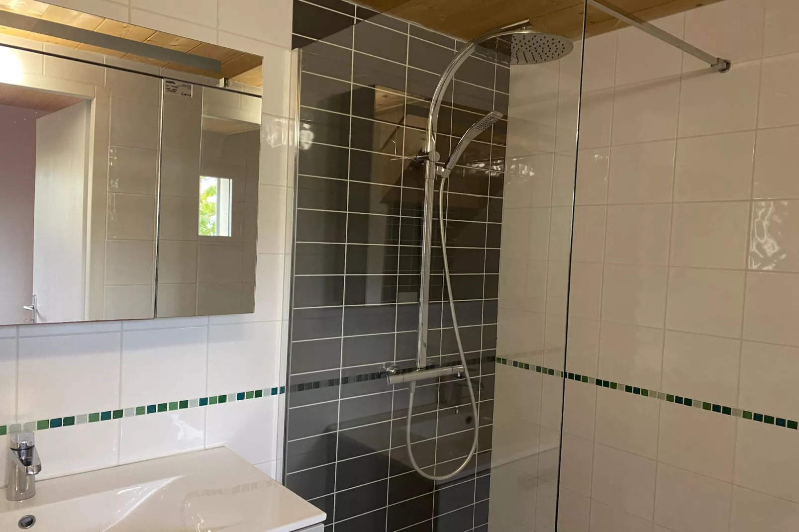 Holiday home Les Sables d´Olonne - Bathroom