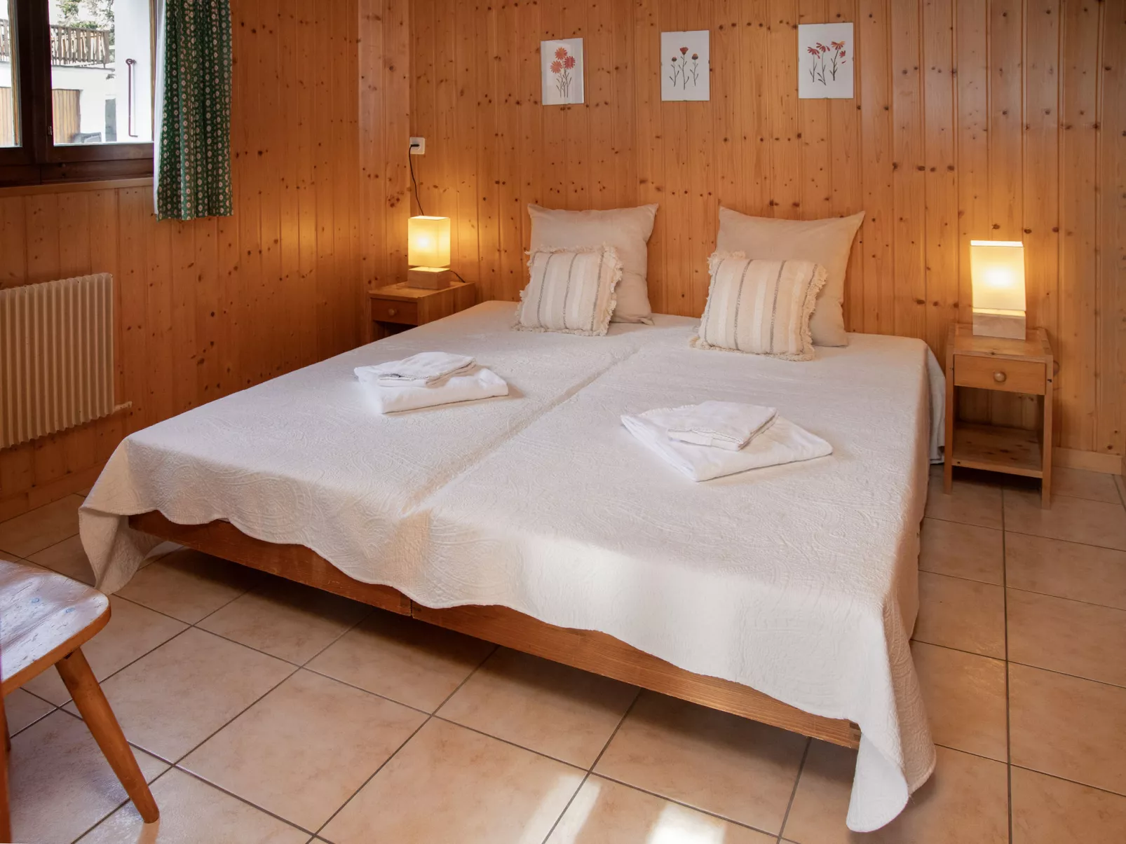 Rousserolles rez gauche-Inside