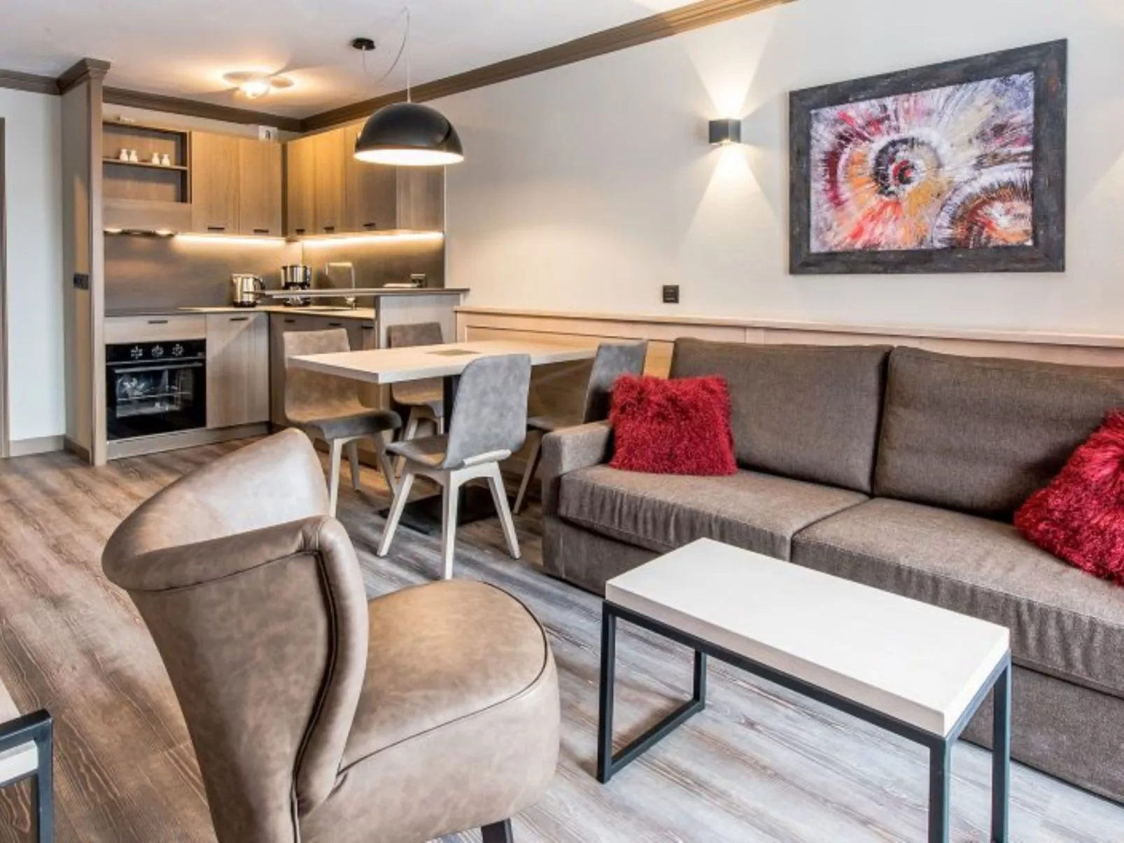 Village Montana-Inside