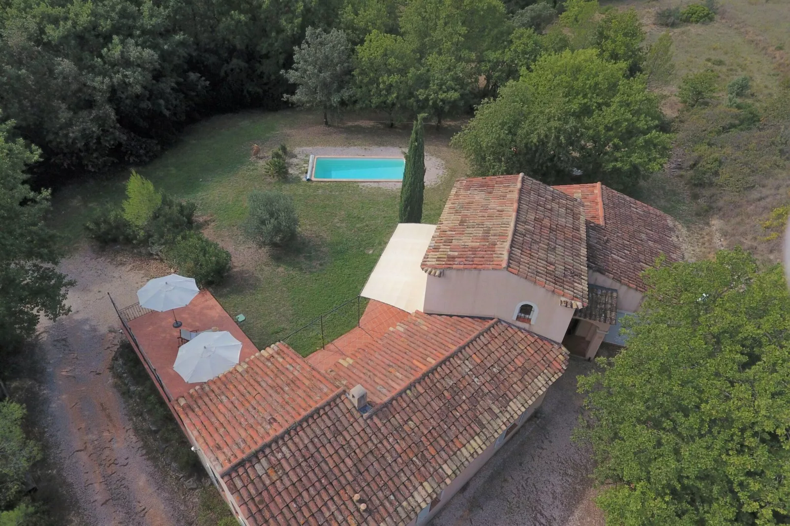 La Maison de Lisa-Exterior summer