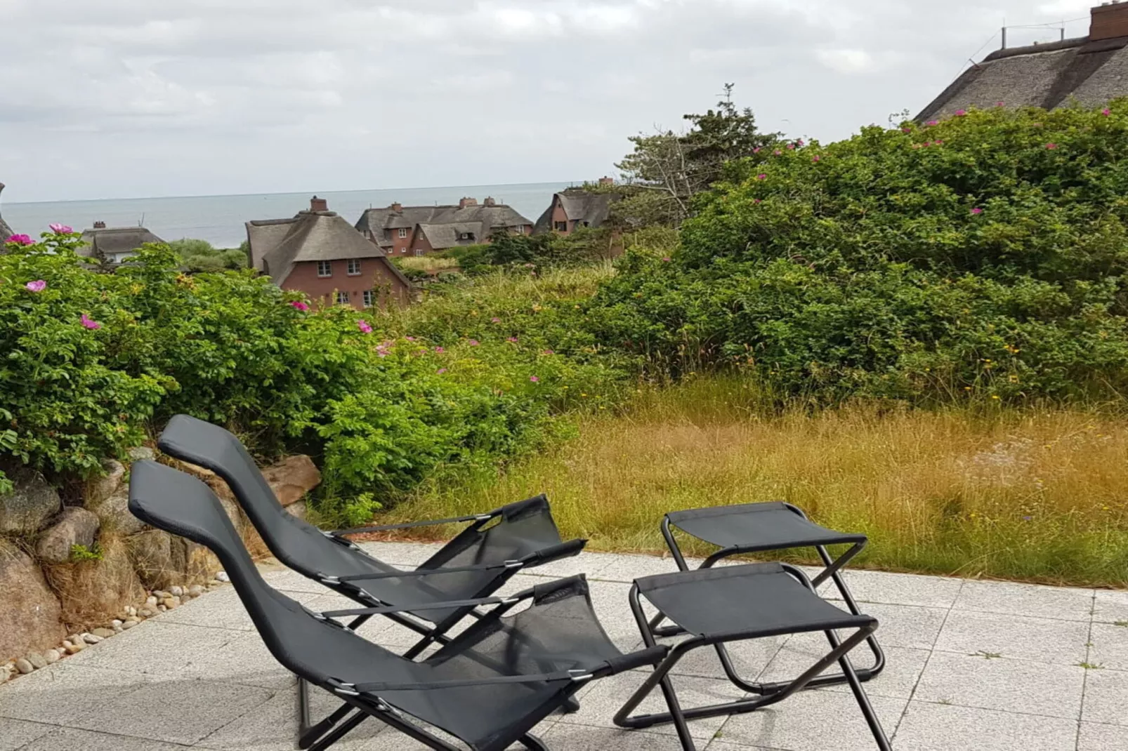 480984-Terrace balcony