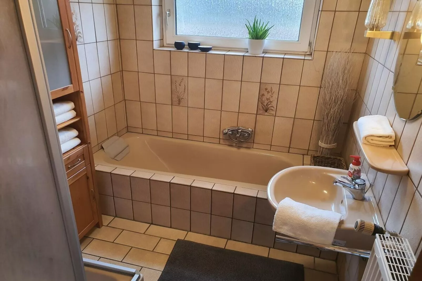 291420-Bathroom