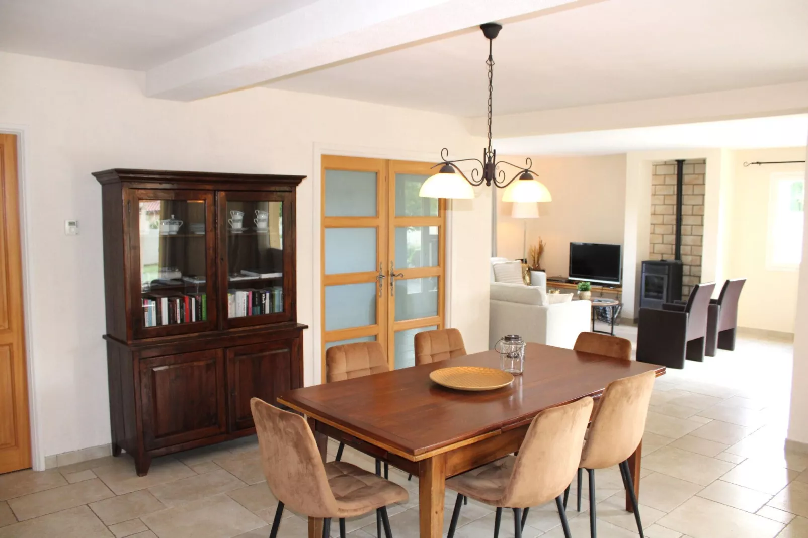 Villa Les Papillons-Dining room