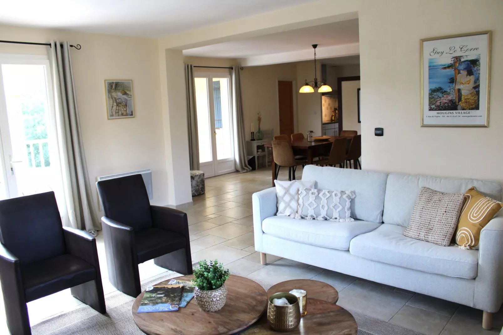 Villa Les Papillons-Living room