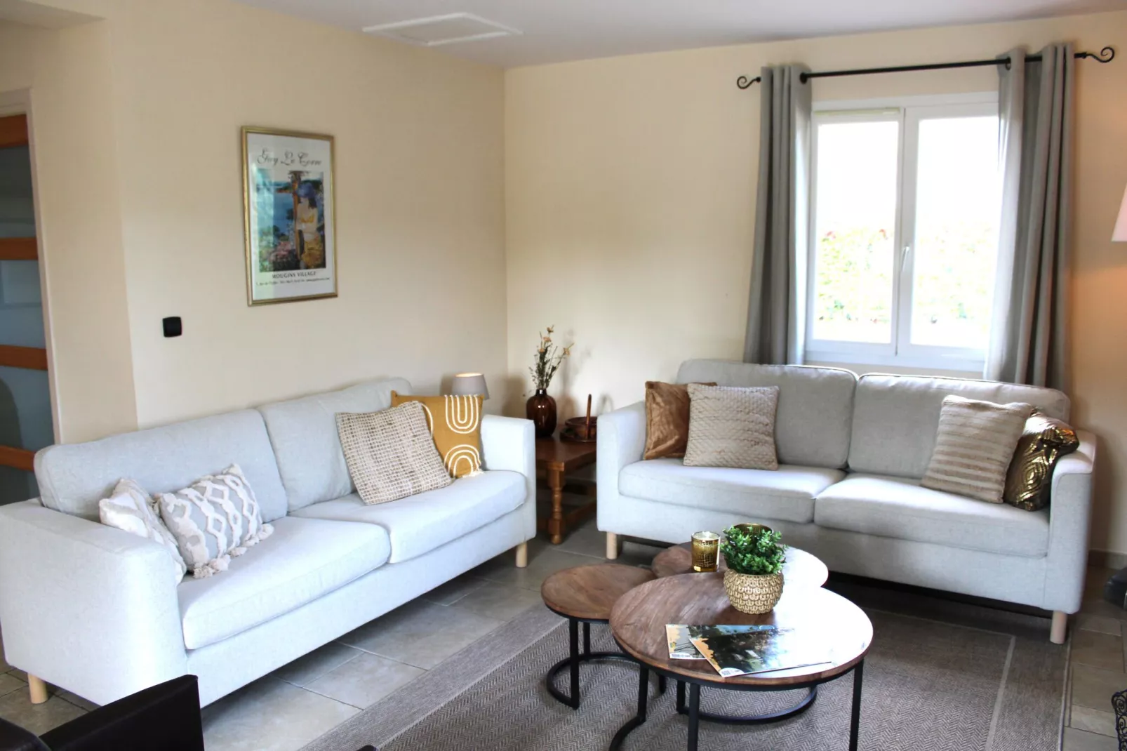 Villa Les Papillons-Living room