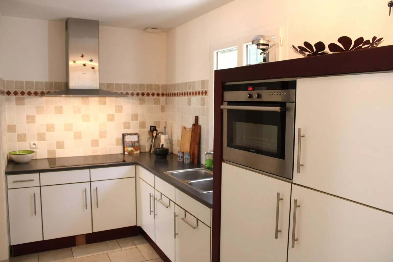 Villa Les Papillons-Kitchen