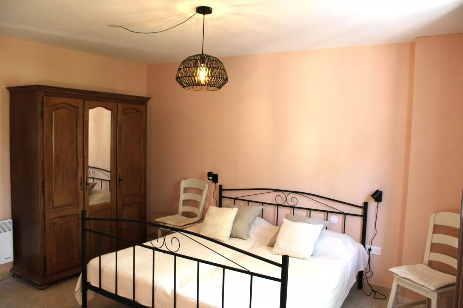 Villa Les Papillons-Bedroom