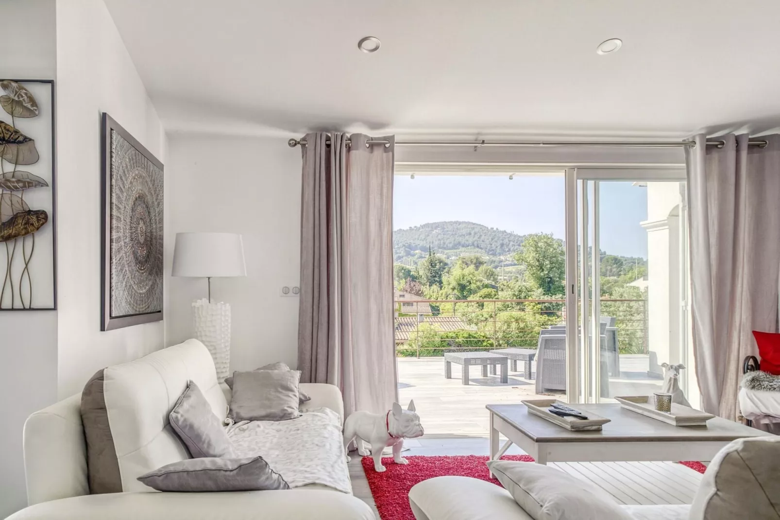 VILLA MADDIE-Salon