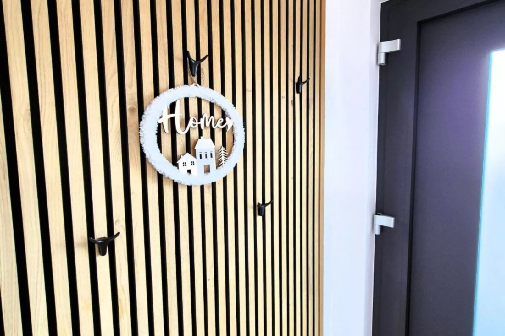 NEW ADD 1 SZ/4 P- Winterberg Appartement 21141 Penthouse-Flur