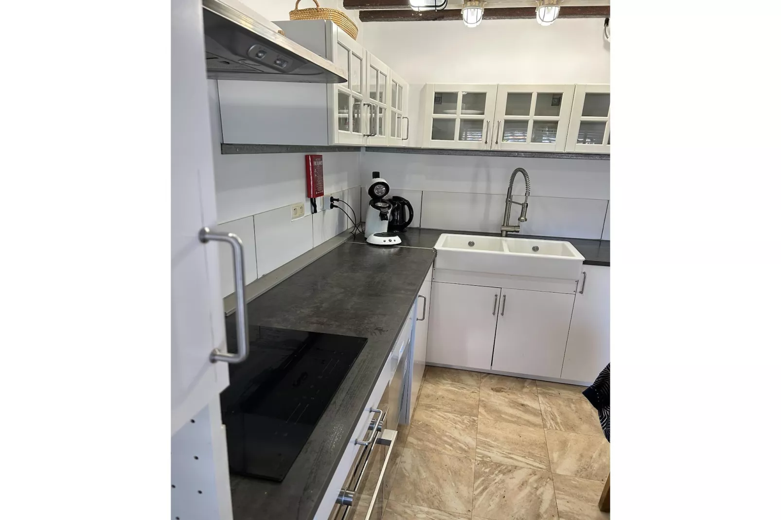 L'Ecureuil Blanc-Kitchen