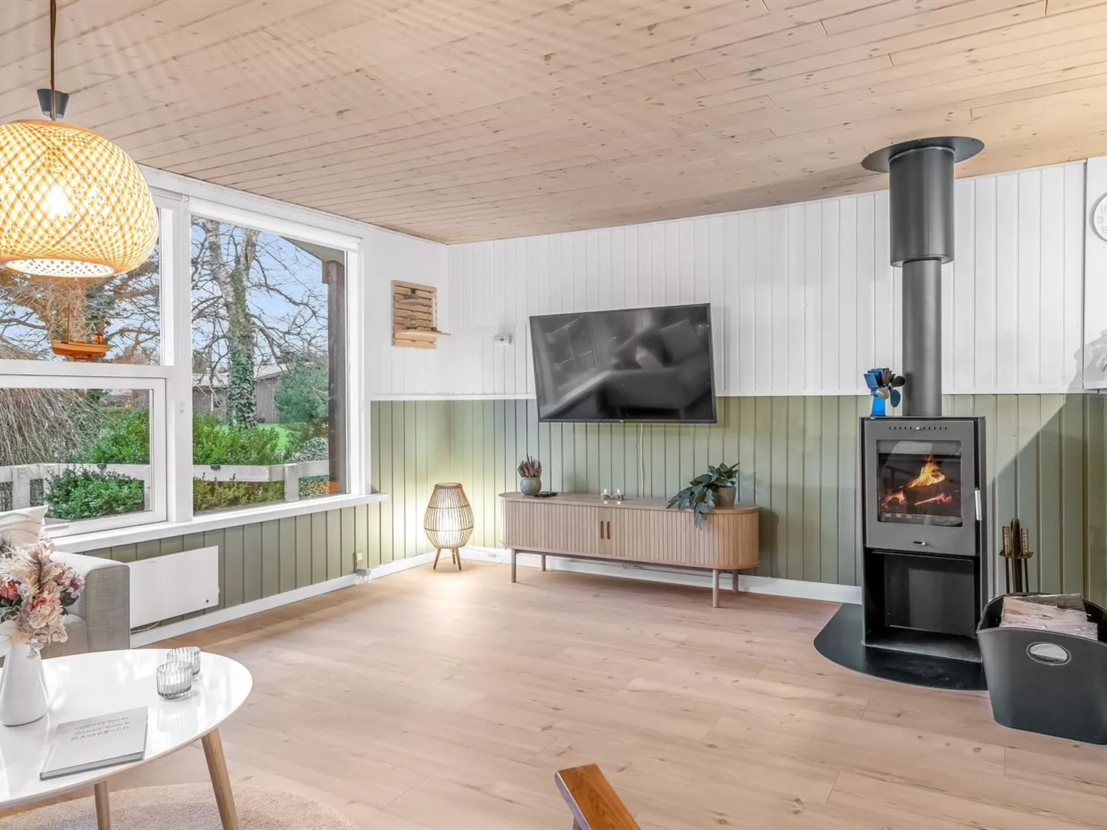 "Felicia" -  from the sea - Drinnen