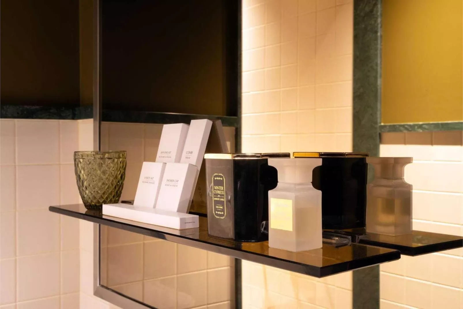 Hotel Palais - Standard Double Room - CRS-Facilities