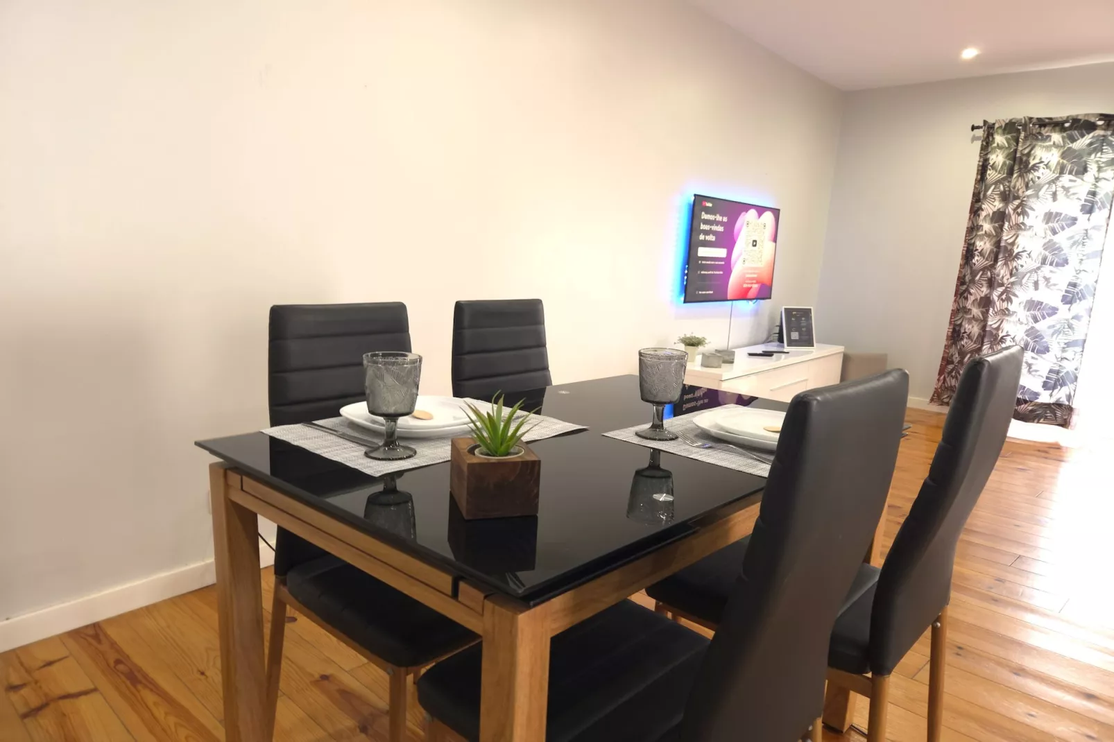 Sesimbra Terrace Escape By Gt House-Esszimmer