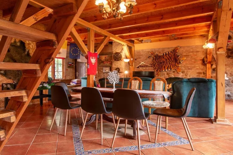 Angelino-Dining room