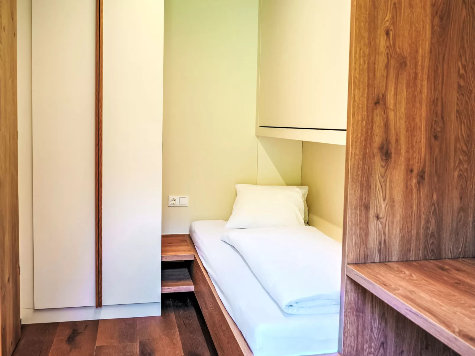 Aparthotel Iris-Inside