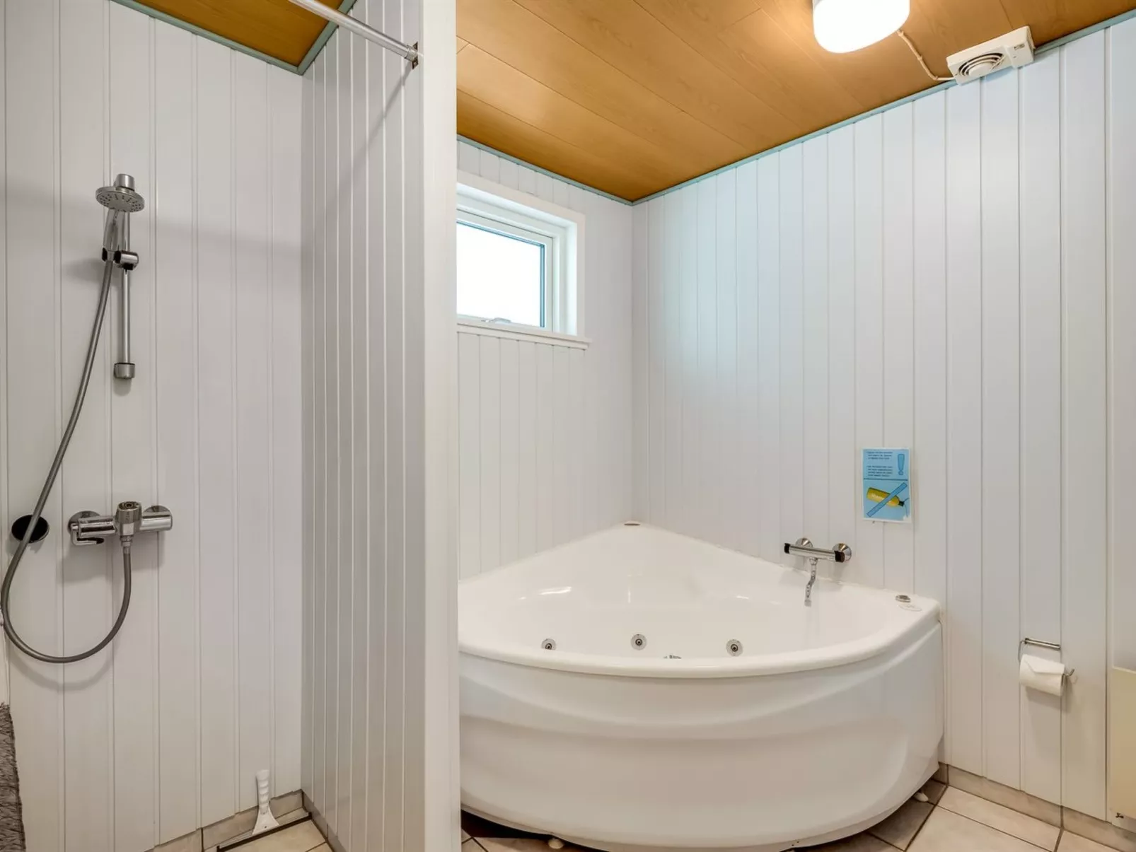 "Galia" - 2.5km from the sea-Inside