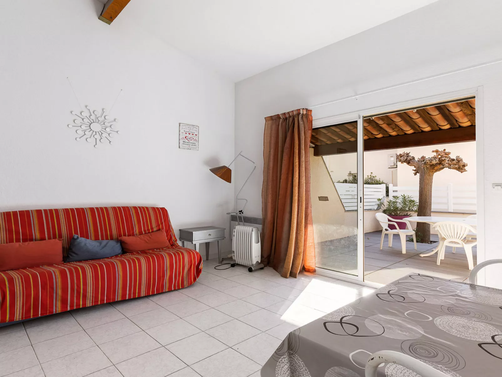 Perles du Soleil-Dedans