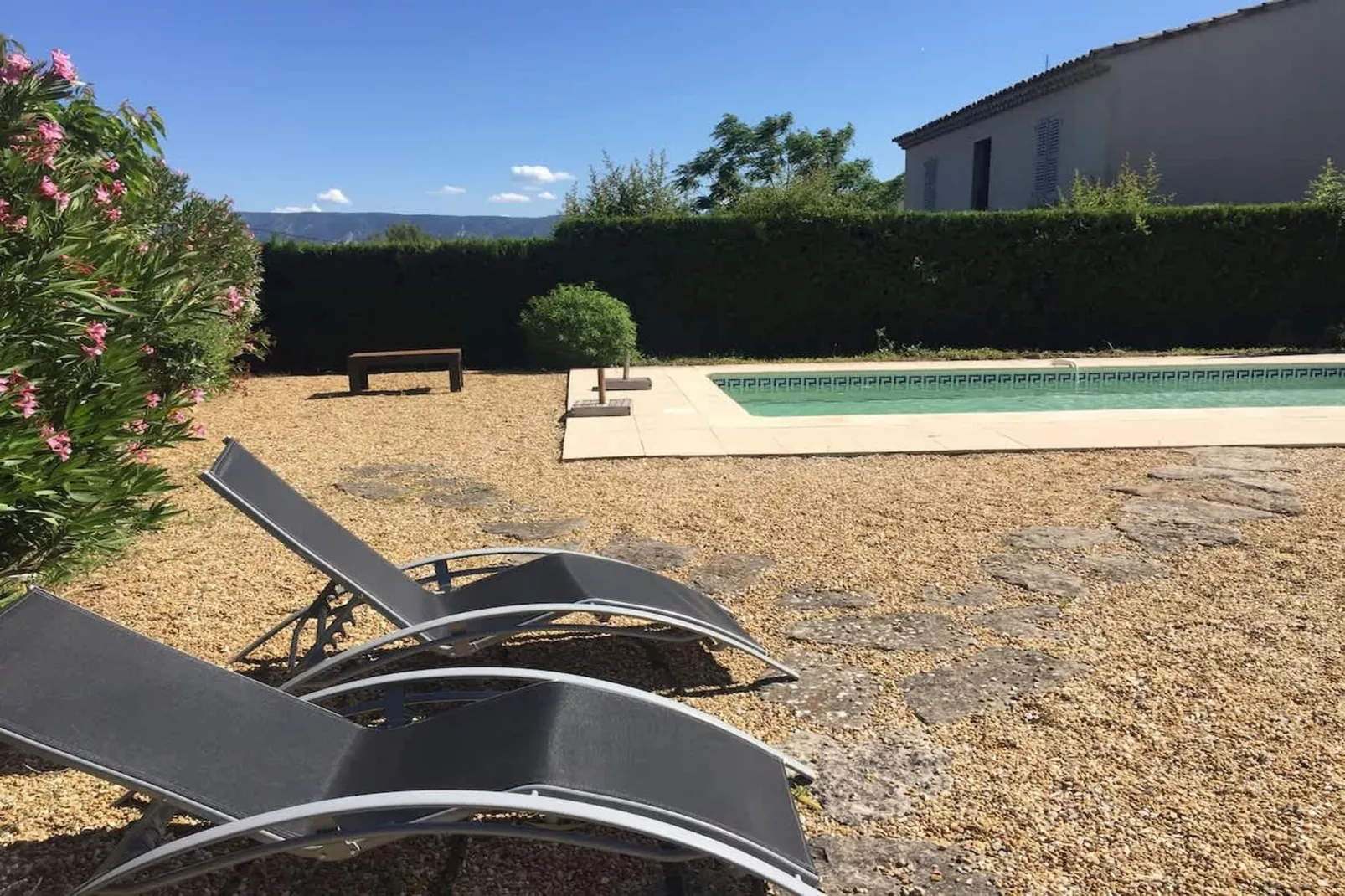 Studio Idéal pour des moments d'exceptions-Piscine