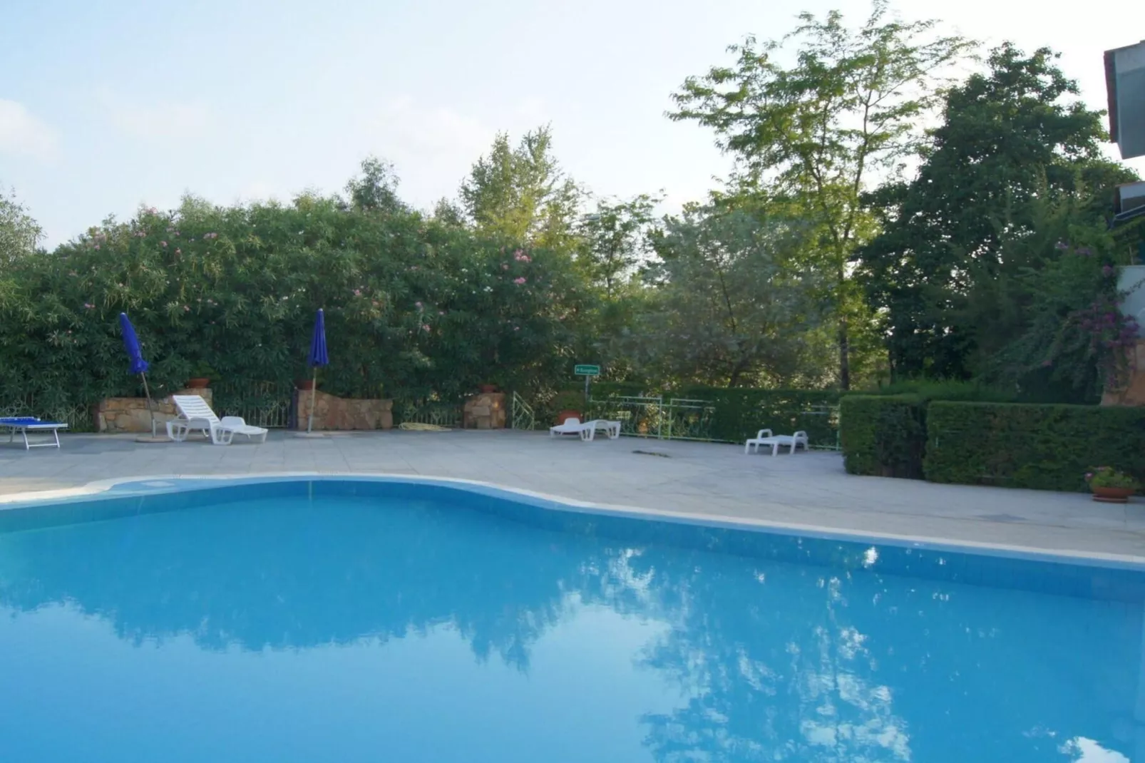 Residence Club Gli Ontani APARTMENT 2 BEDROOMS - 6 PAX - TYPE A R6A-Schwimmbad