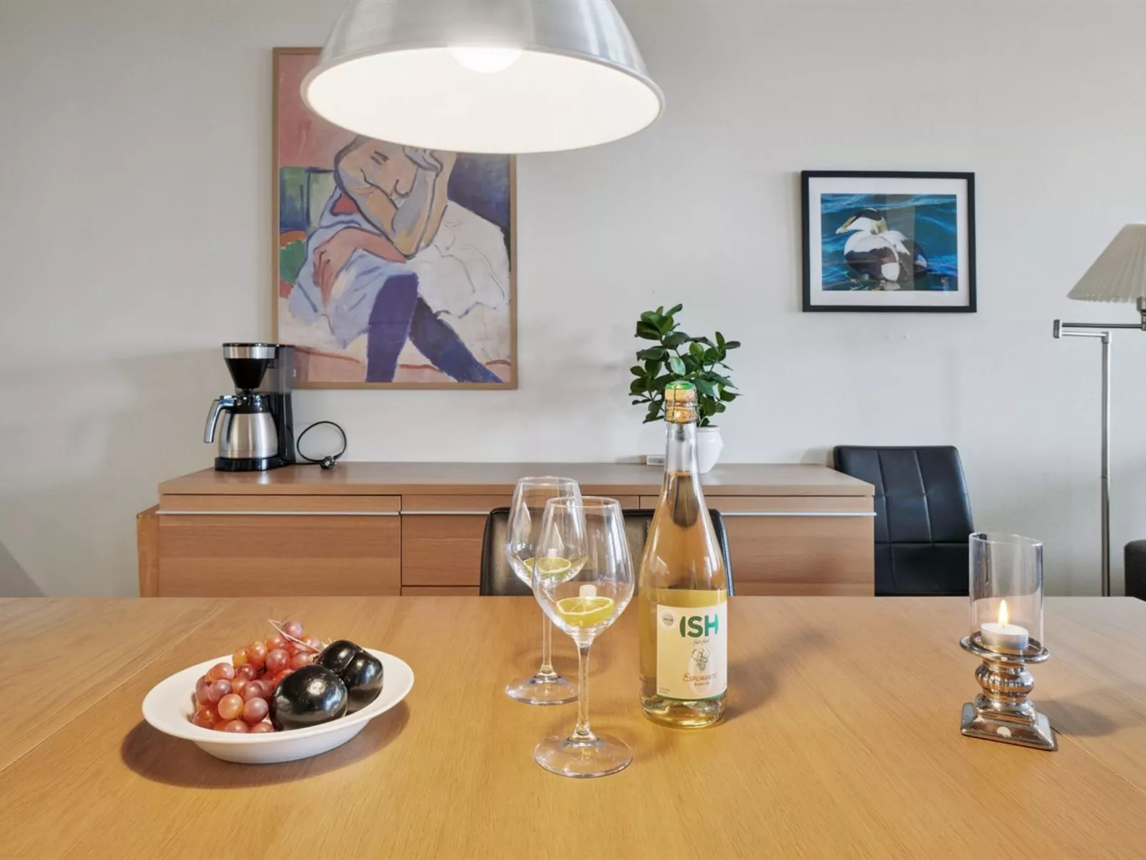 "Rafn" - 400m from the sea - Drinnen