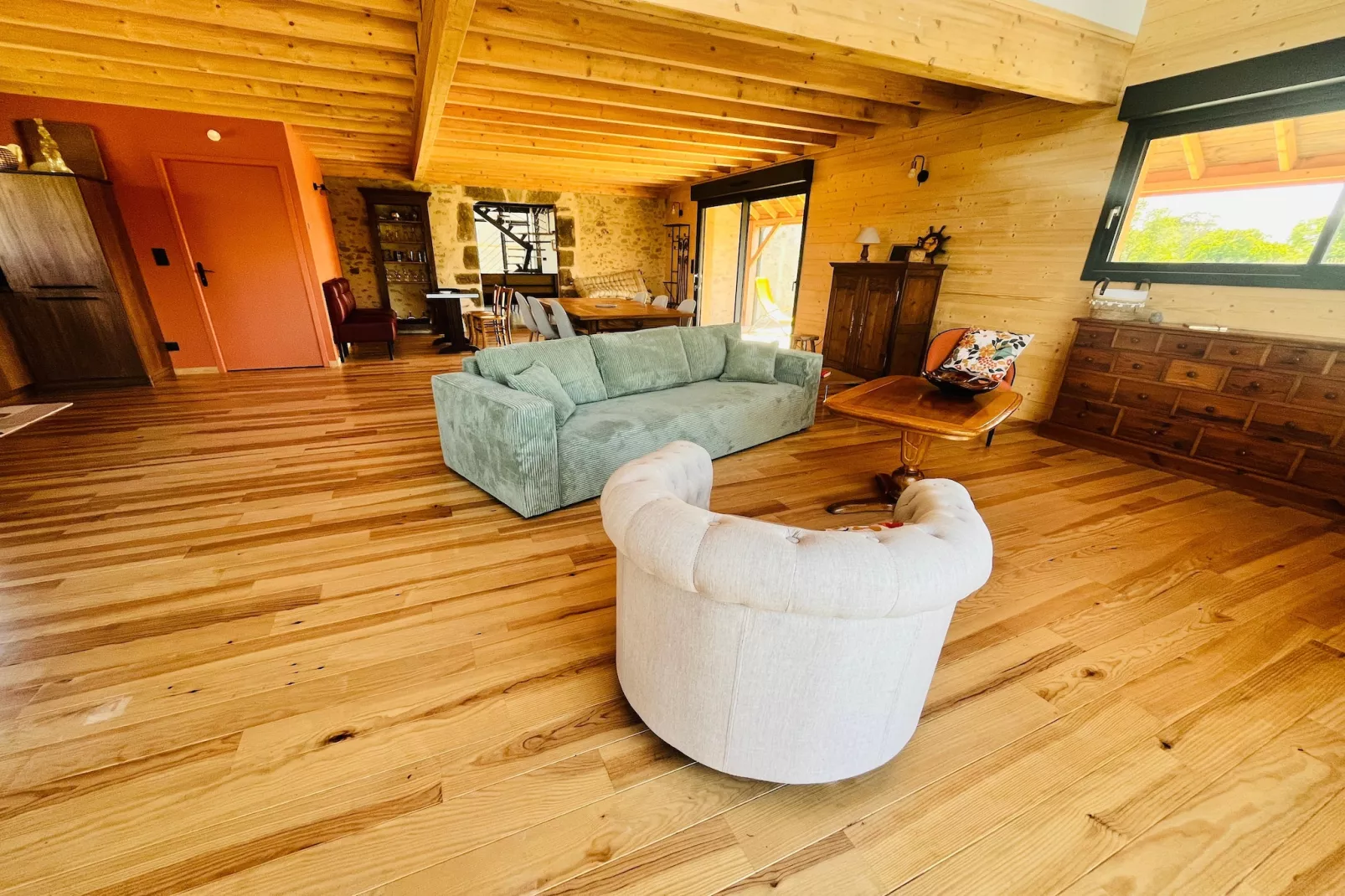 Maison de Vacances XXL Gouville sur mer-Living room