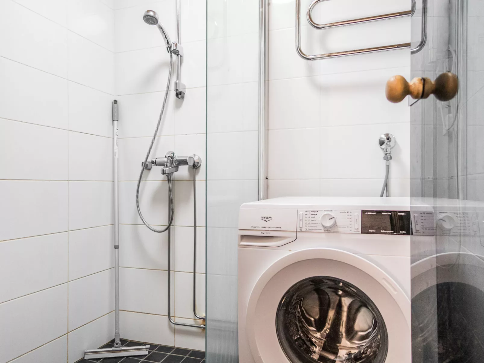 Voimatahko - Drinnen