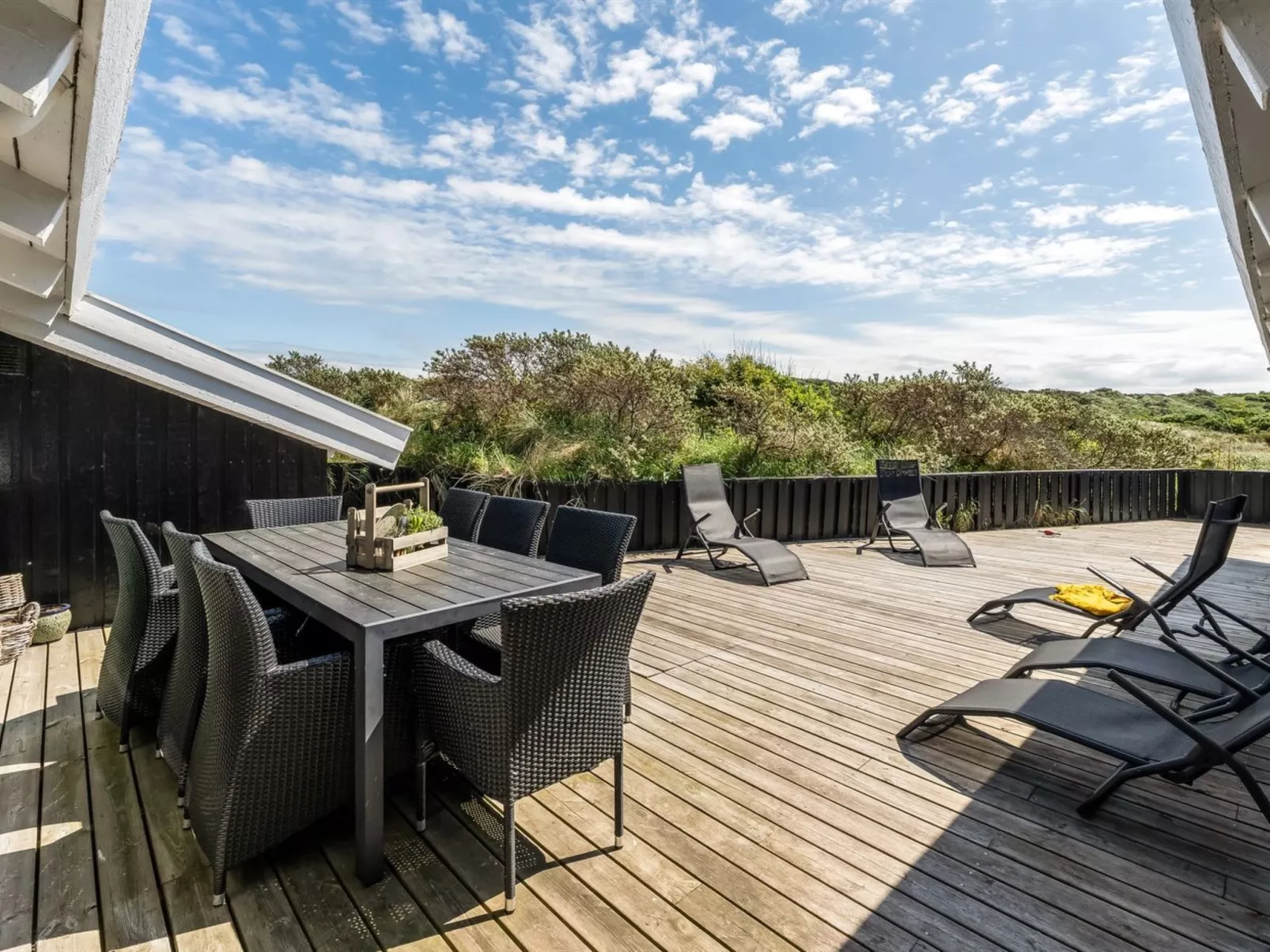 "Askrik" - 350m from the sea - Outside